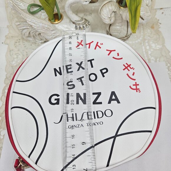 2X Shiseido Benefiance Balancing Softener Enriched 30ml.  in Makeup Bag - Picture 6 of 9